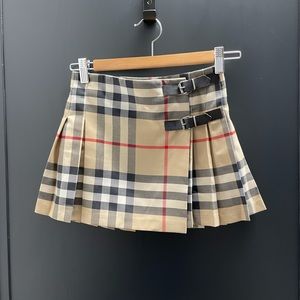 Burberry girls plaid skirt